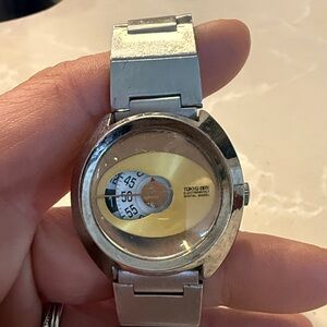 TOKYObay Yellow Dial Silver Smartwatch